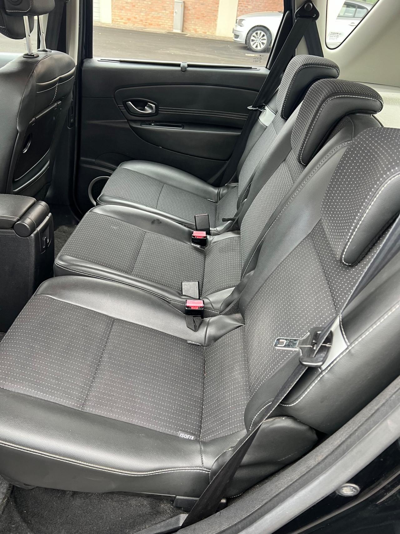 Renault Scenic Scénic 1.5 dCi 110CV EDC Luxe