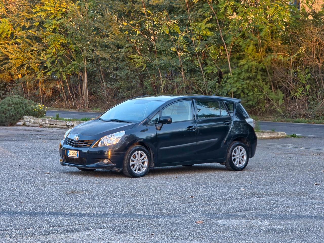 Toyota Verso 2.0 D Luxury Pack 7 posti CV-126 E5 Manuale NEO 2011