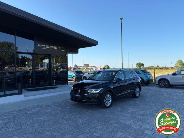 VOLKSWAGEN Tiguan 2.0 TDI 150 CV DSG . GANCIO TRAINO