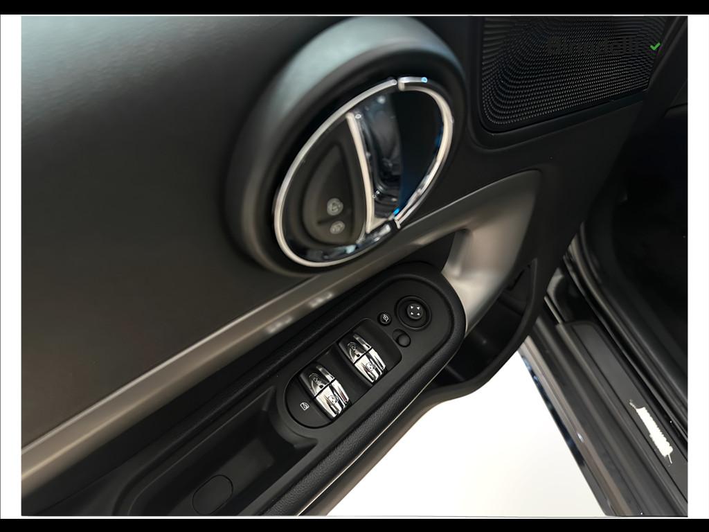 MINI Mini Countrym.(F60) - Mini 2.0 Cooper D Northwood Edition Countryman