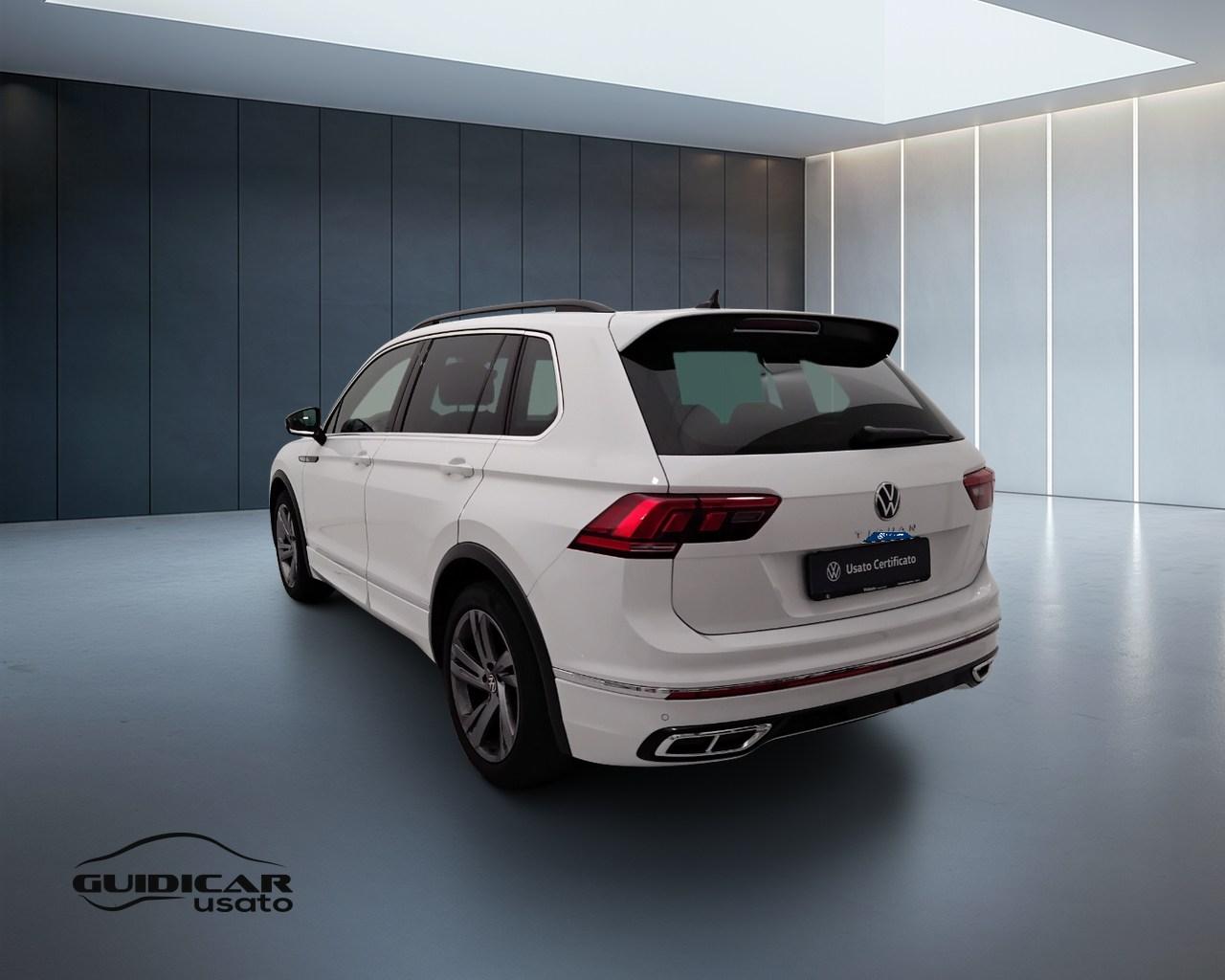 VOLKSWAGEN Tiguan II 2021 - Tiguan 1.5 tsi R-Line 150cv dsg