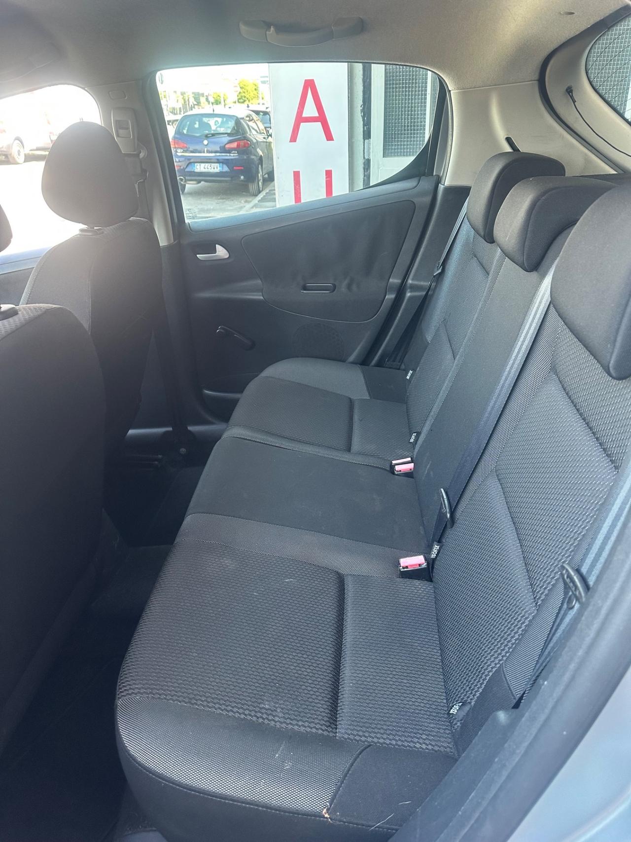 Peugeot 207 Plus 1.4 8V 75CV 5p. ECO GPL