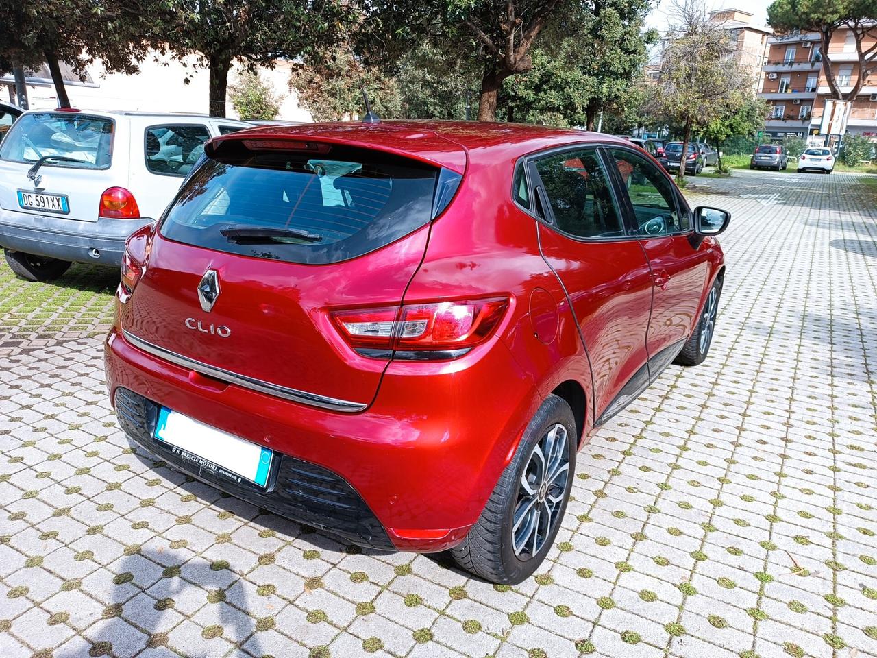 Renault Clio TCe 12V 90 CV Duel MANUTENZIONE CERTIFICATA