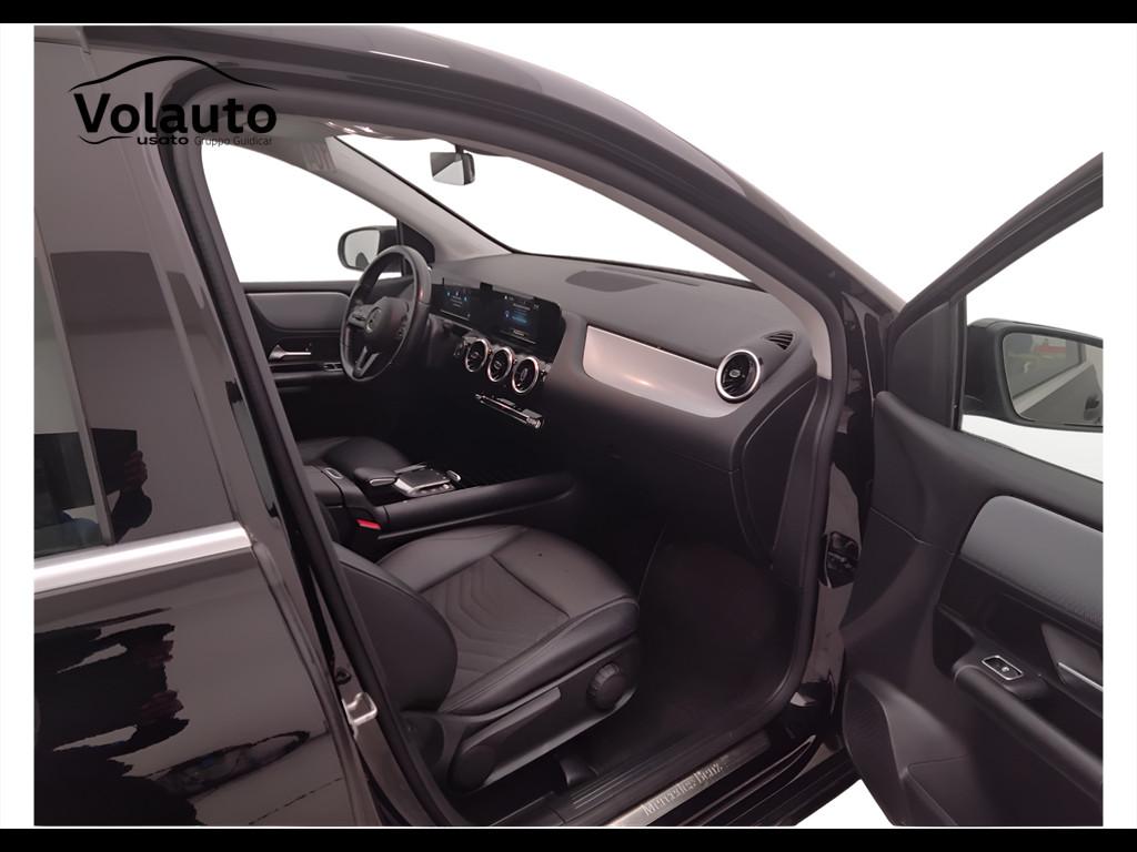 Mercedes-Benz Classe B - W247 2018 - B 180 d Sport auto