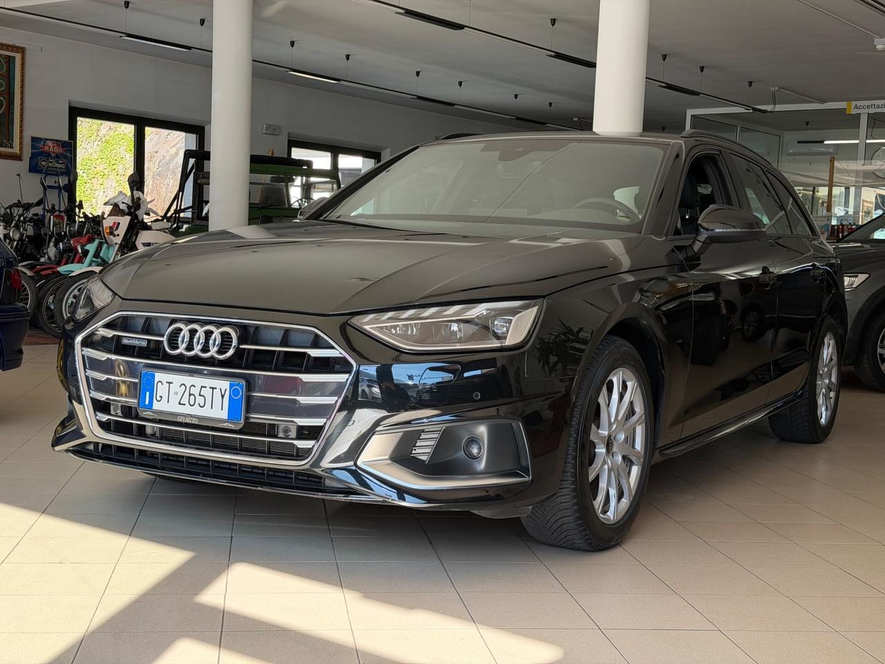 AUDI A4 Avant 40 2.0 tdi mhev quattro 204cv Gancio Traino * IVA ESPOSTA*