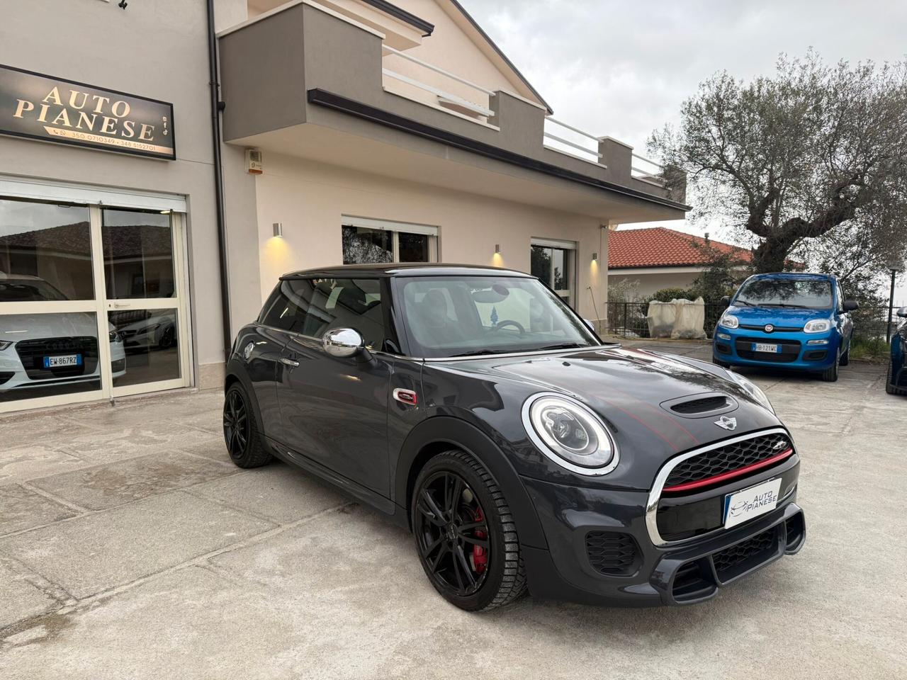 Mini John Cooper Works 2.0 231CV