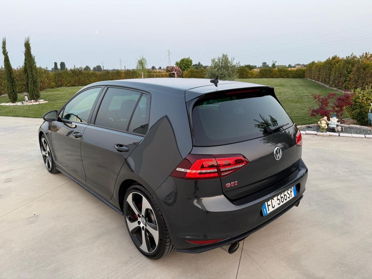 Volkswagen Golf GTI Performance 2.0 TSI 5p. BlueMotion Technology