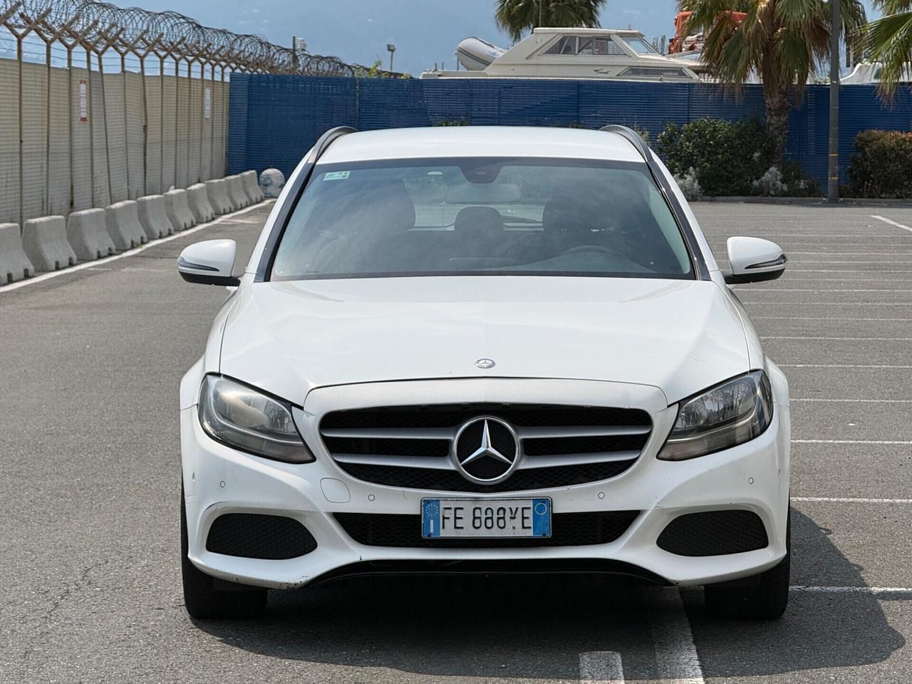 Mercedes-benz C 180 d Automatica-NAVI-PERMUTABILE