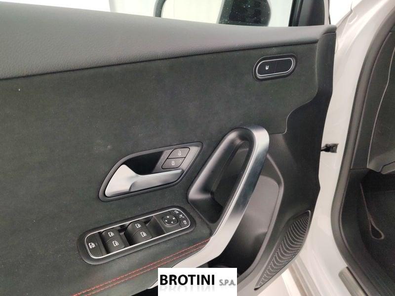 Mercedes-Benz Classe A A 180 d AMG Line Advanced Plus