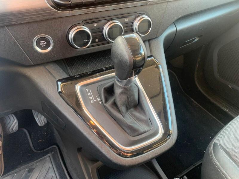 RENAULT Kangoo 4ª serie Kangoo 1.3 TCe 130 CV ...