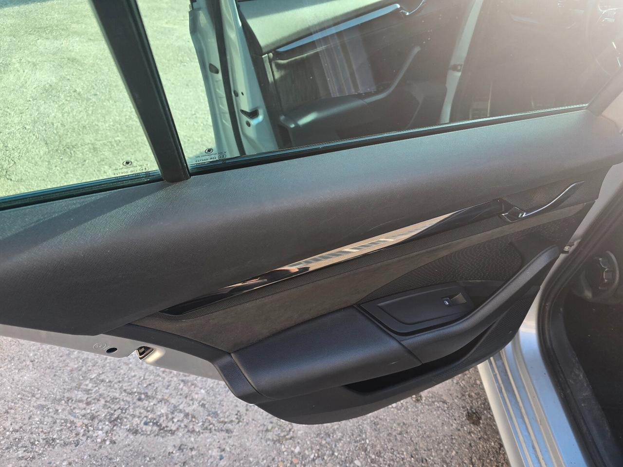 Skoda Octavia 2.0 TDI EVO SCR 200 CV DSG Wagon RS