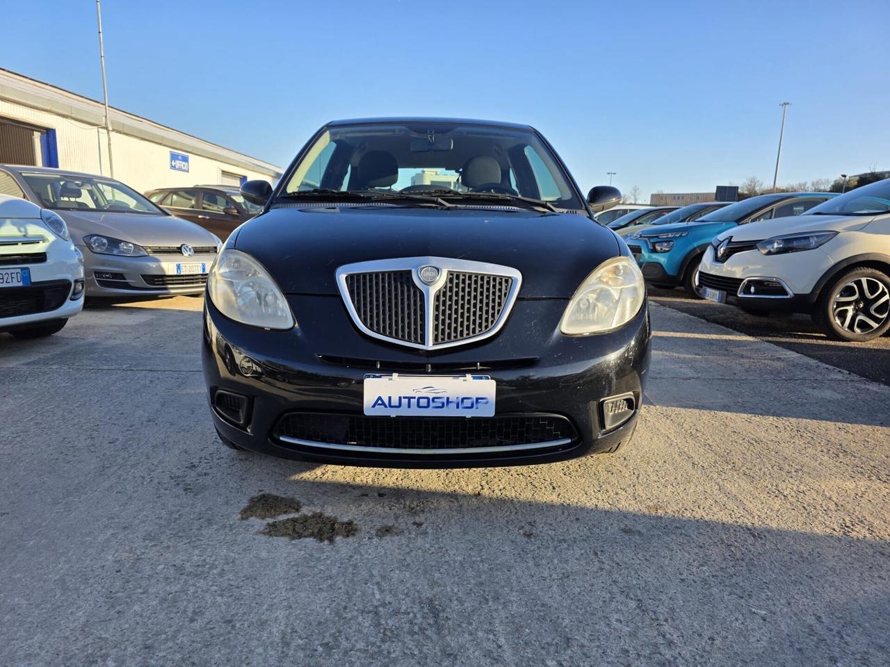 Lancia Ypsilon 1.2 Argento