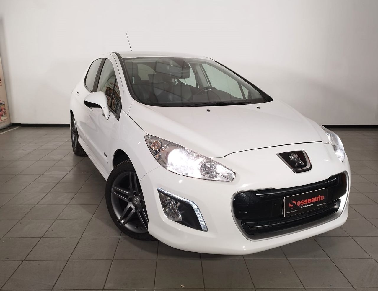 Peugeot 308 1.6 8v e-HDI 112cv (PROMO)