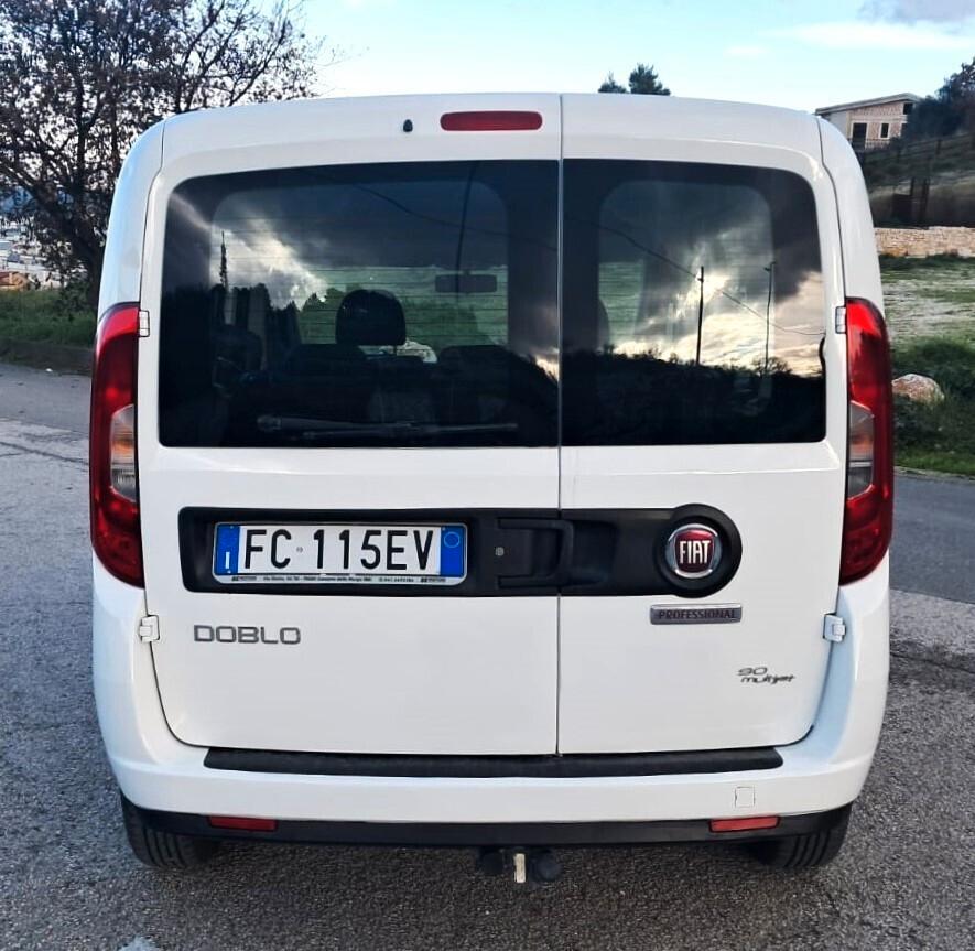Fiat Doblò 1.3 MTJ Autocarro con gancio traino N1 5 posti