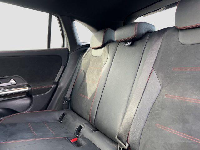 MERCEDES-BENZ CLA sse GLA GLA 200 d Automatic PREMIUM