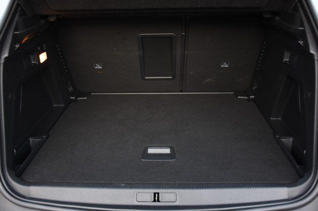 PEUGEOT 3008 BlueHDi 130 S&S EAT8 Allure