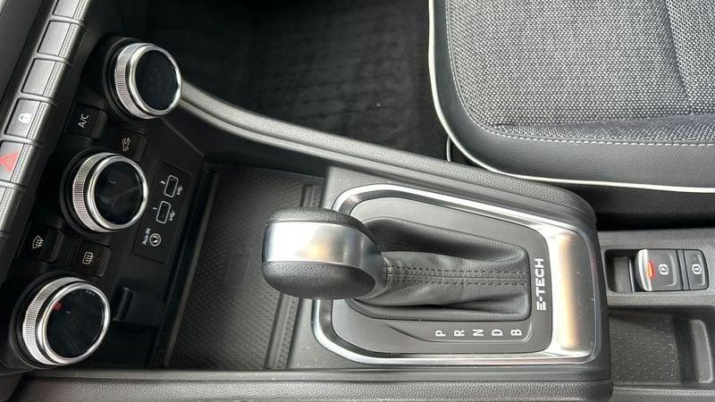 Renault Captur 1.6 E-TECH Hybrid Techno Fast Track Auto 1.6 E-Tech hybrid Techno Fast Track 145cv auto