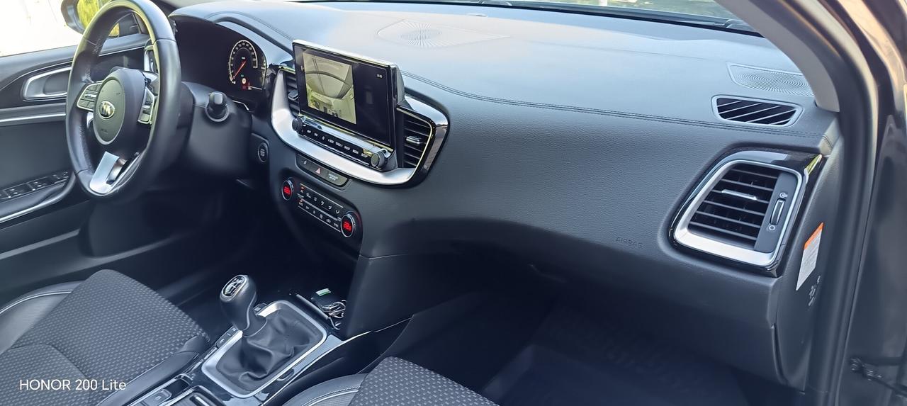 Kia Xceed 1.6 crdi hybrid hygh tech 136cv