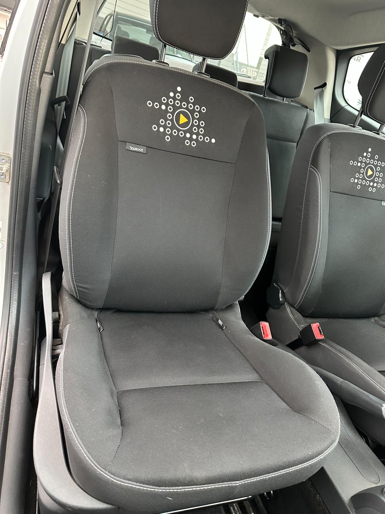 Renault Clio 1.2 Benz, Euro 5A, pari al nuovo e uni propriet