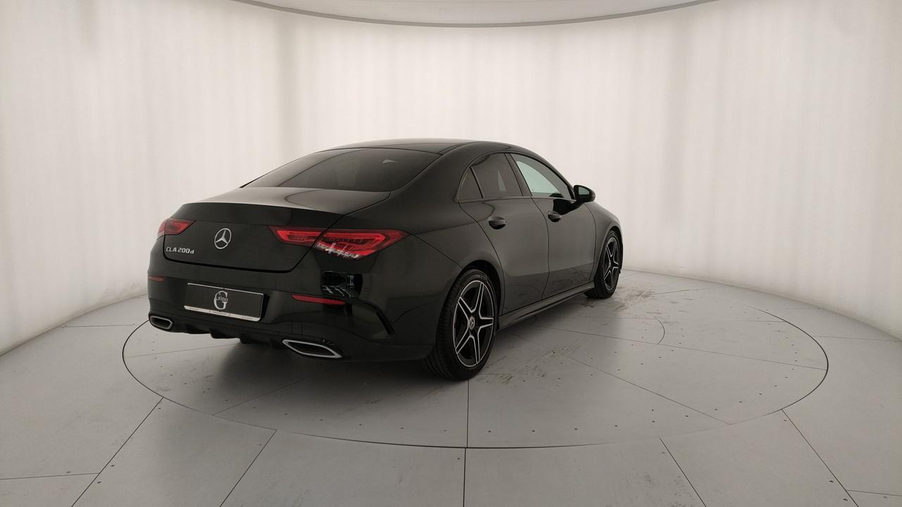 Mercedes-Benz CLA Coupe - C118 - CLA Coupe 200 d Premium auto