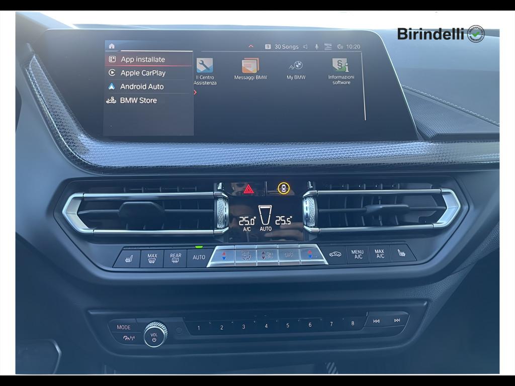 BMW Serie 1 (F40) - M 135i xDrive