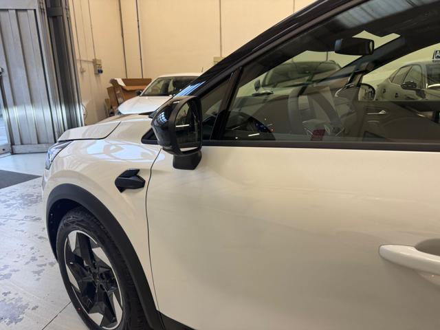 RENAULT Captur ECO-G 100 CV Techno Bicolor KM.0 NEW MODEL