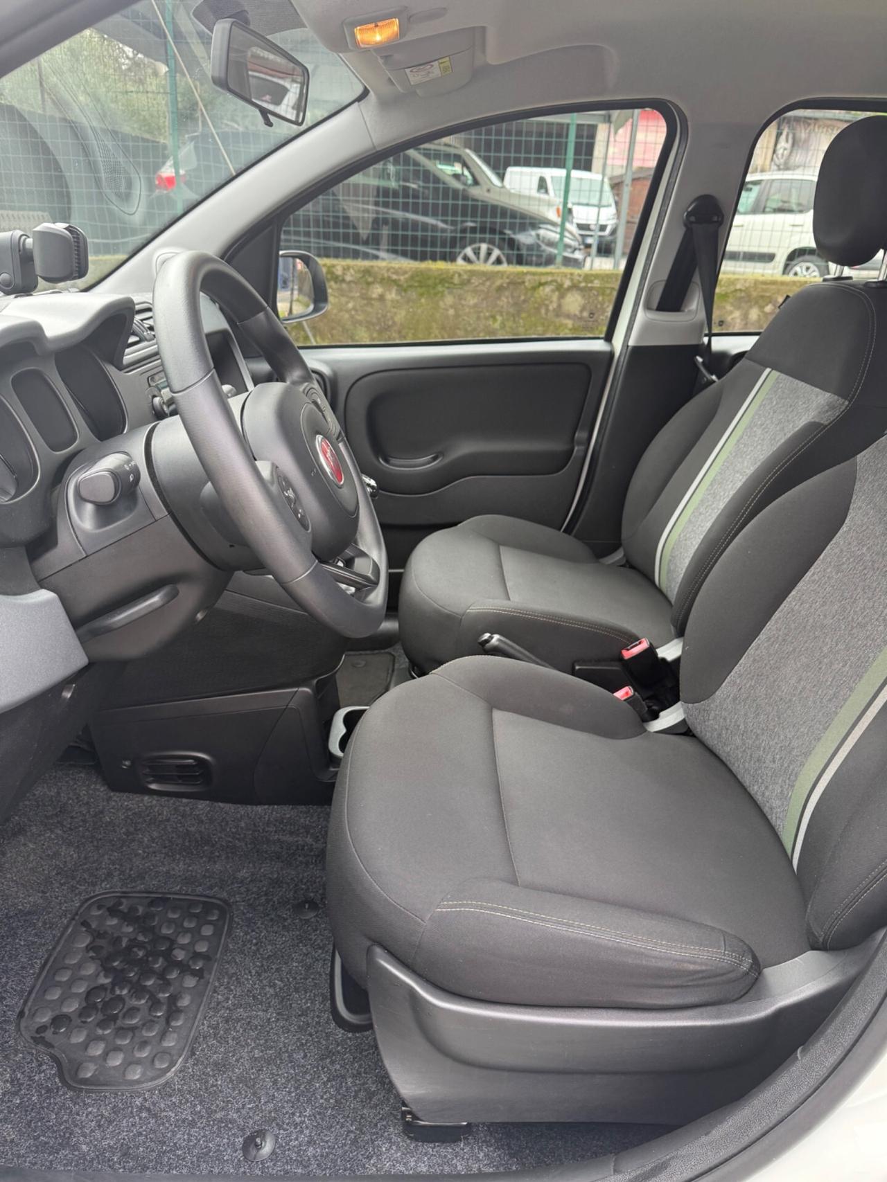 Fiat Panda 1.0 FireFly S&S Hybrid City Cross