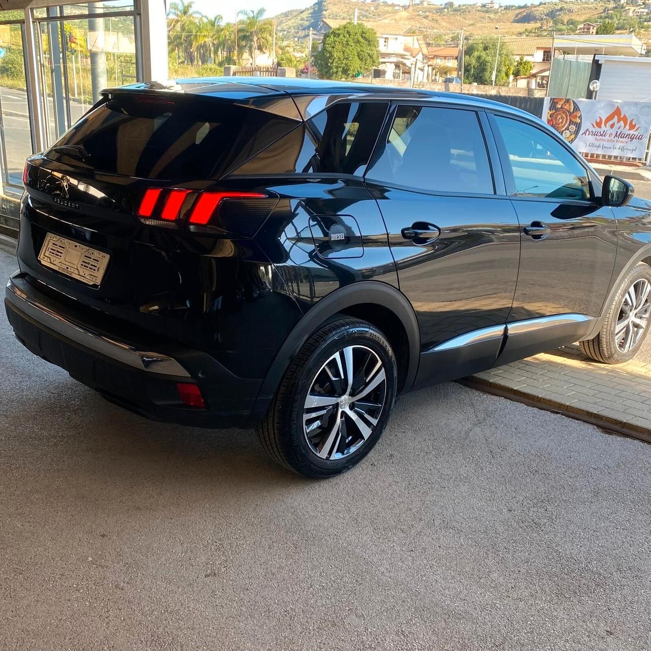 Peugeot 3008 BlueHDi 120 S&S Allure