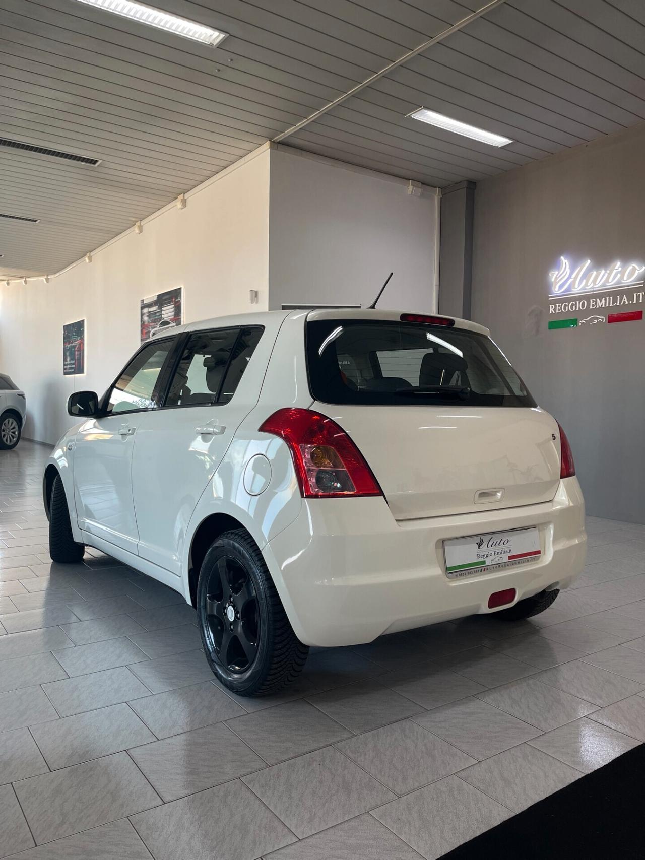 Suzuki Swift 1.3 4x4 5p. GL