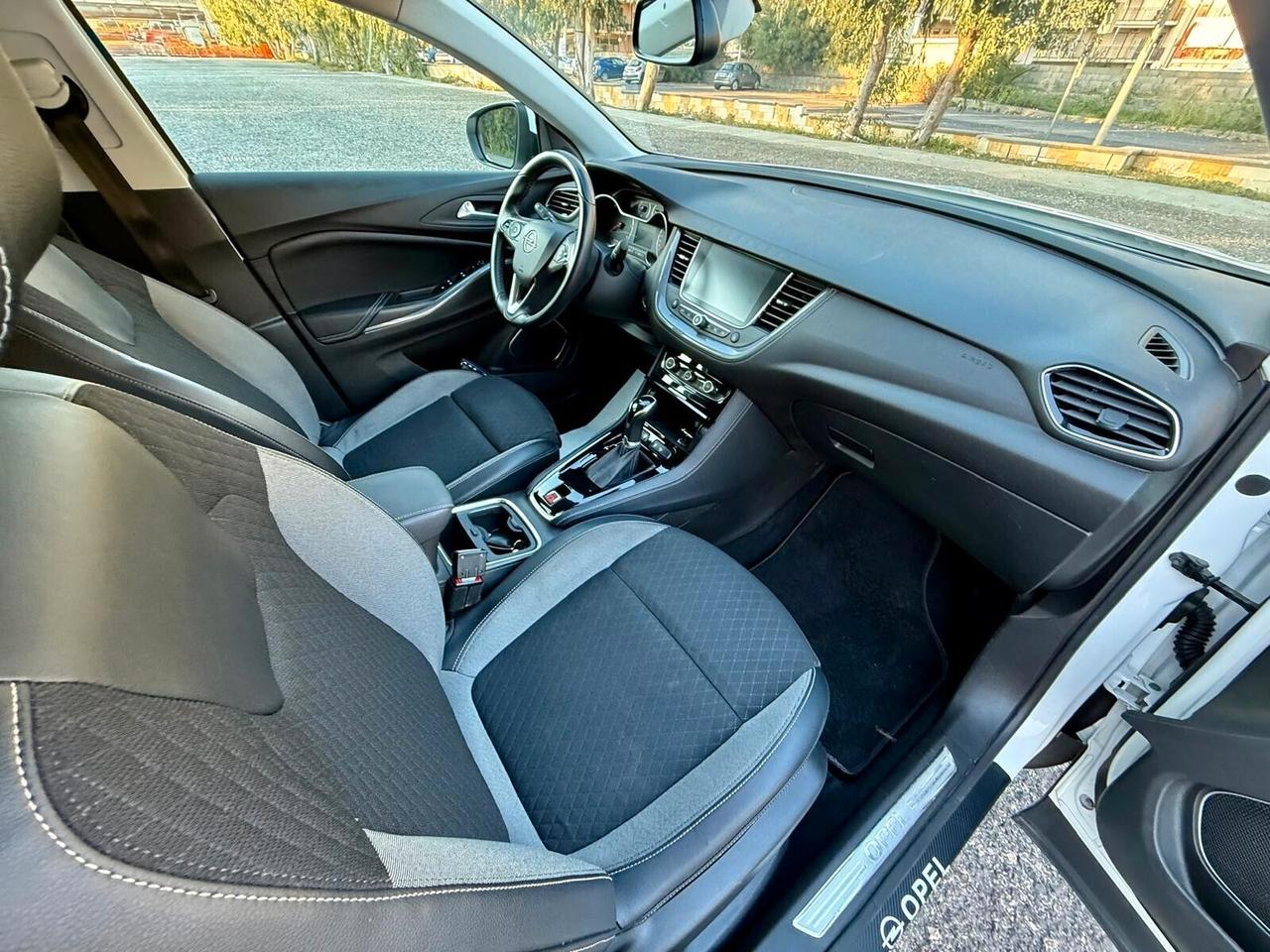 OPEL GRANDLAND X 1.5 CDI ECOTEC INNOVATION