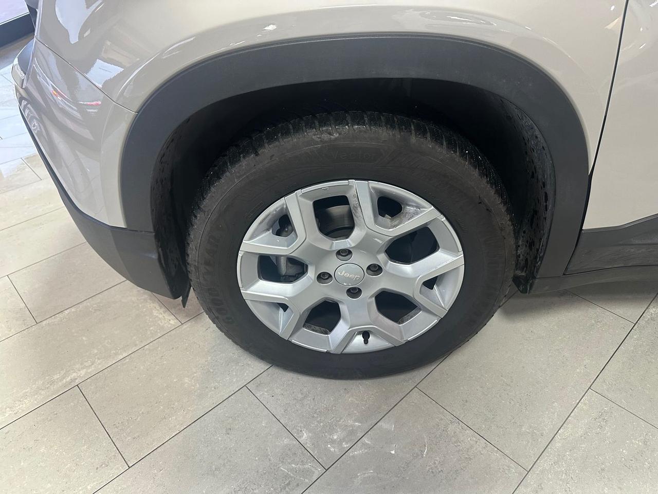 Jeep Avenger Altitude 1.2 GSE T3 #8937