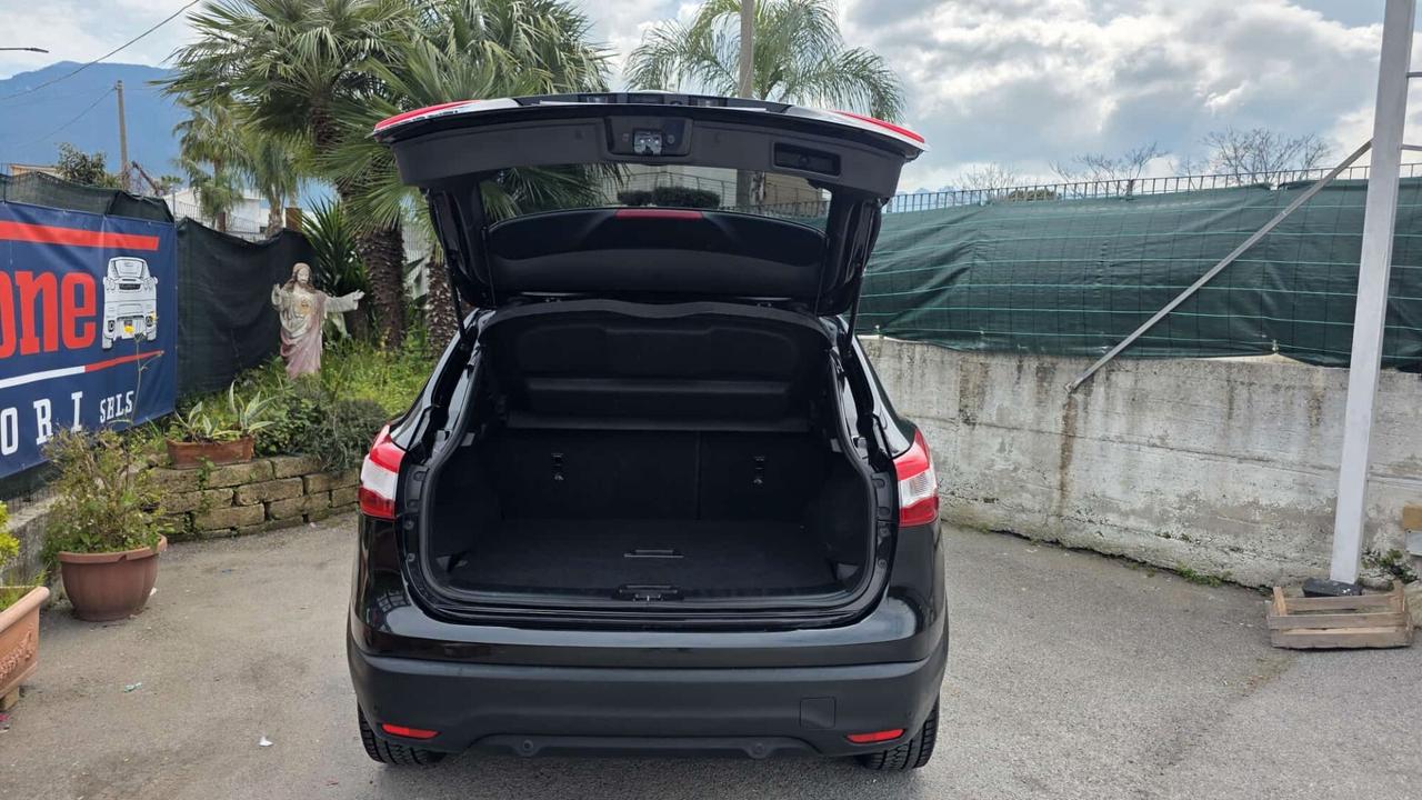 Nissan Qashqai 1.5 dCi Tekna Tetto Telecamera