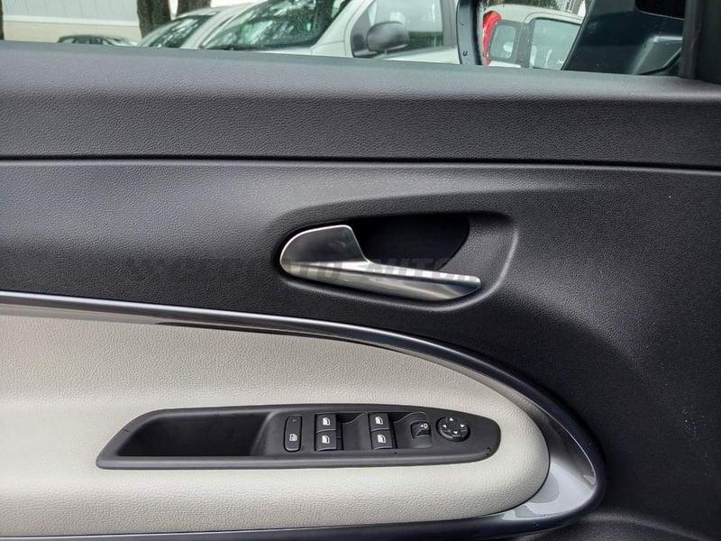 FIAT 600 600 1.2 hybrid La Prima II 110cv auto