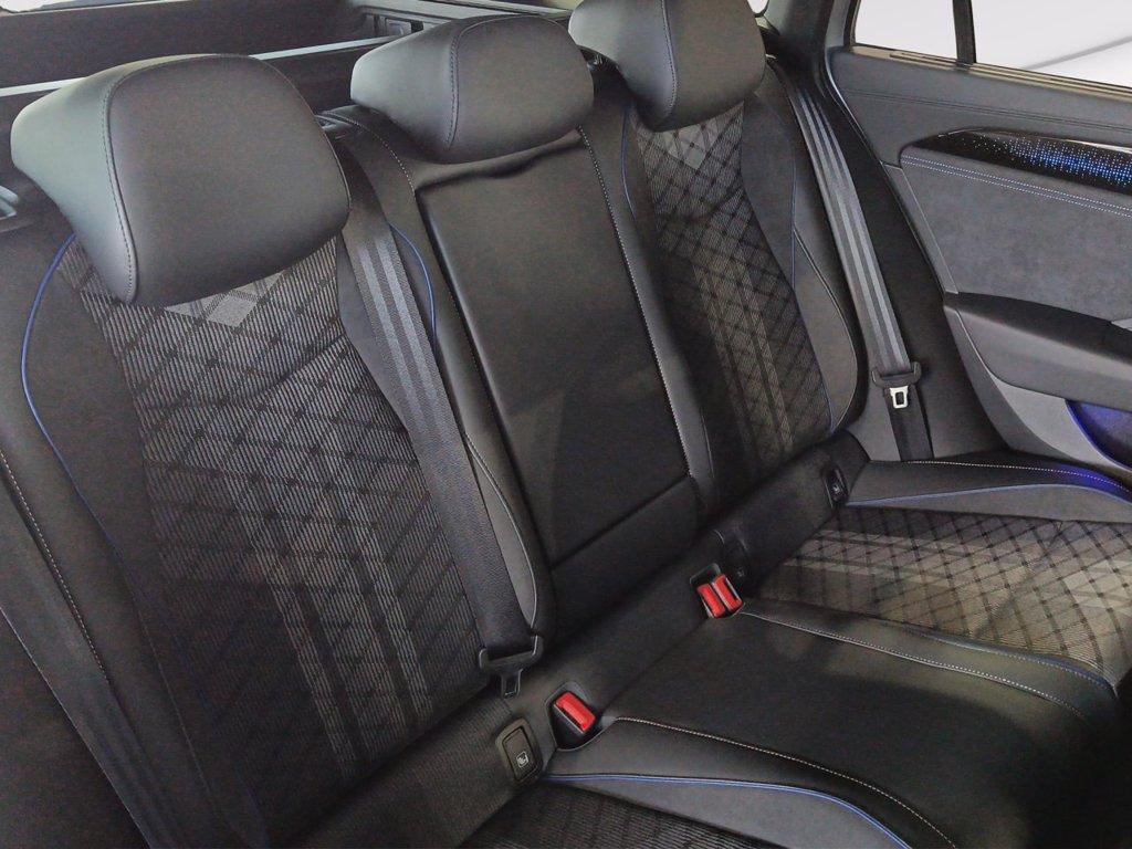 VOLKSWAGEN Passat 1.5 etsi act r-line 150cv dsg del 2025