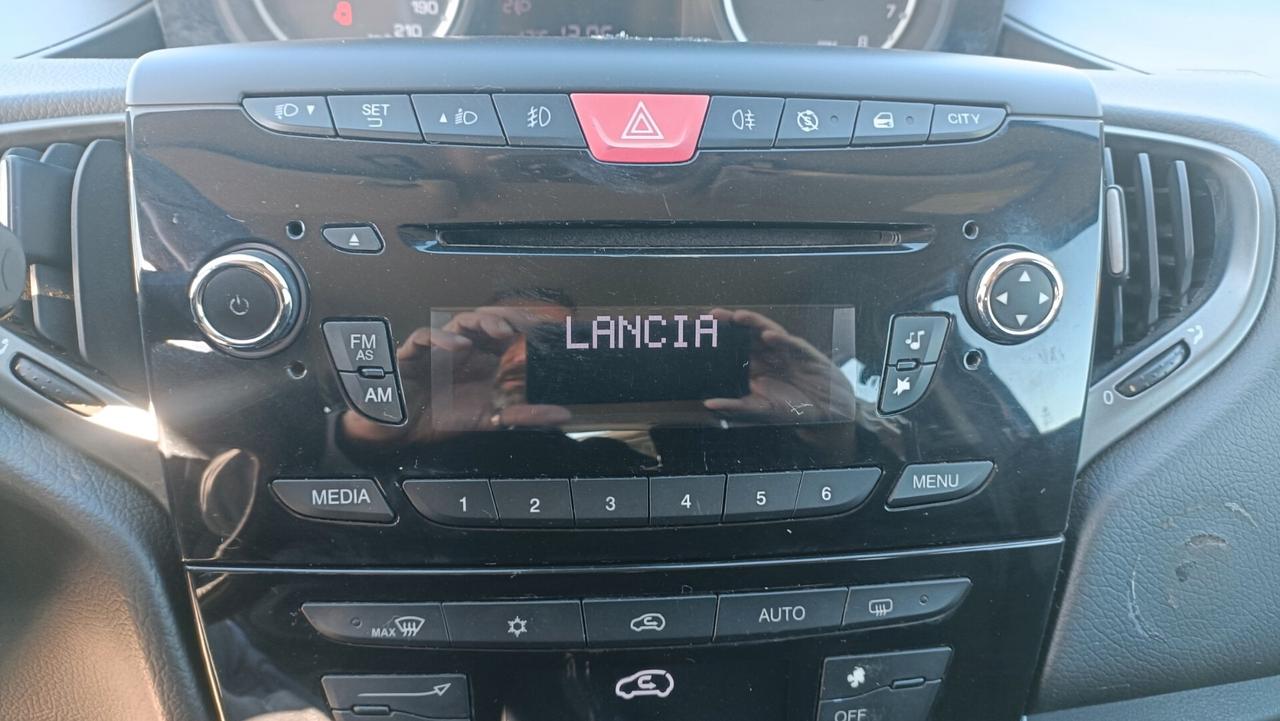 Lancia Ypsilon benzina-gpl