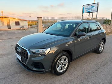 Audi Q3 35 2.0 tdi Business Advanced quattro s-tronic