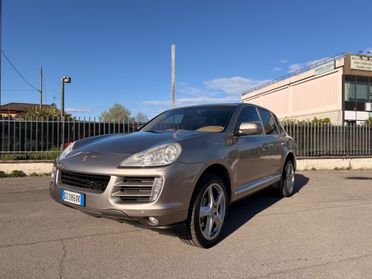 Porsche Cayenne 4.8 S