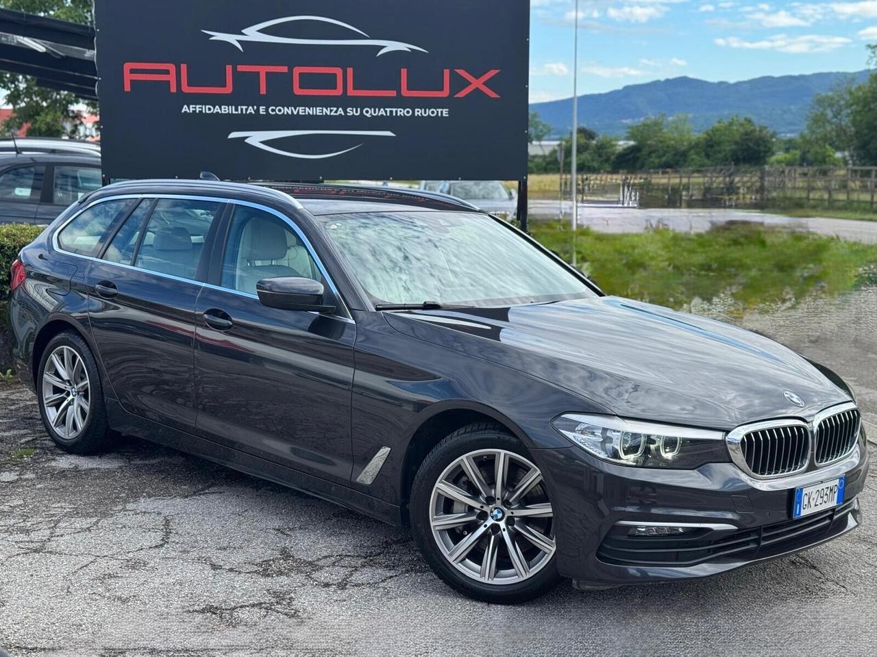 BMW 530d xDrive Touring Sport - IMPECCABILE