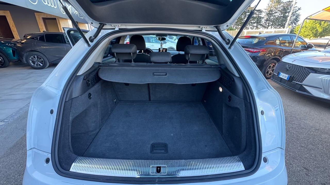 Audi Q3 2.0 TDI 150 CV quattro Sport