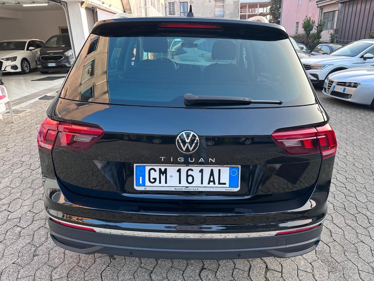 Volkswagen Tiguan 2.0 TDI 150 CV SCR DSG Elegance*EURO6