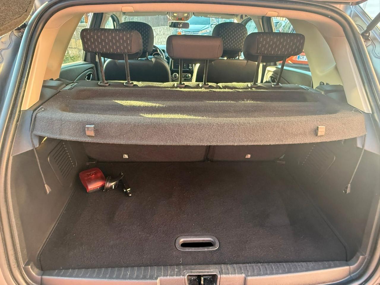 Renault Captur 1.5 dCi 110cv Initiale Paris - 2017