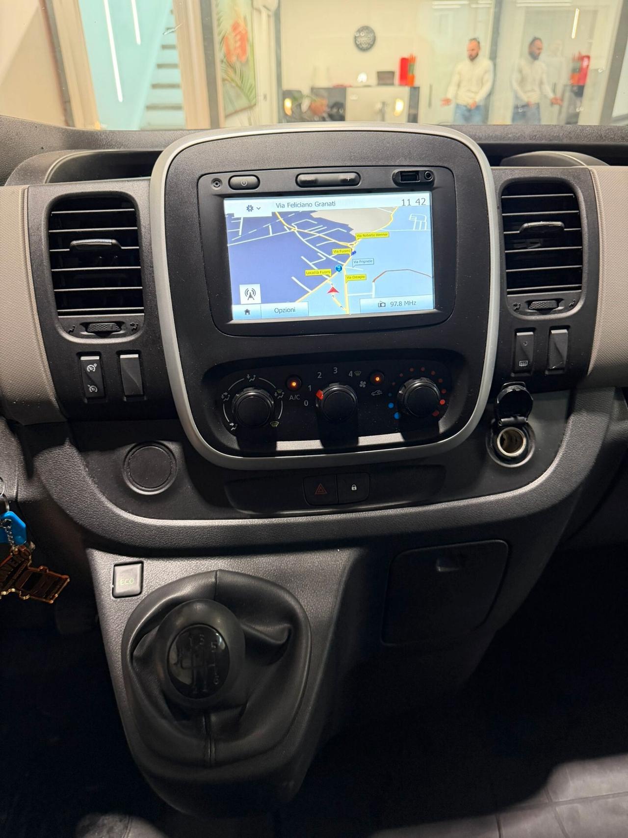 RENAULT TRAFIC 1.6dci 120cv ATTREZZATO