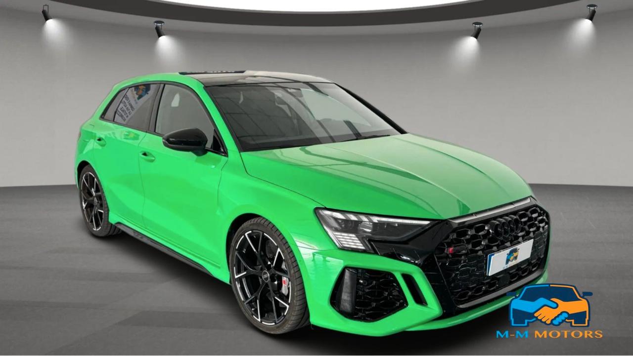 Audi RS3 Sportback 2.5 tfsi quattro s-tronic UNICOPRO-CARBOCERAMICI- COLORE EXCLUSIVE-GARANZIA AUDI 2028-LIM 290KM/H BOLLO E SUPERBOLLO 06/2027