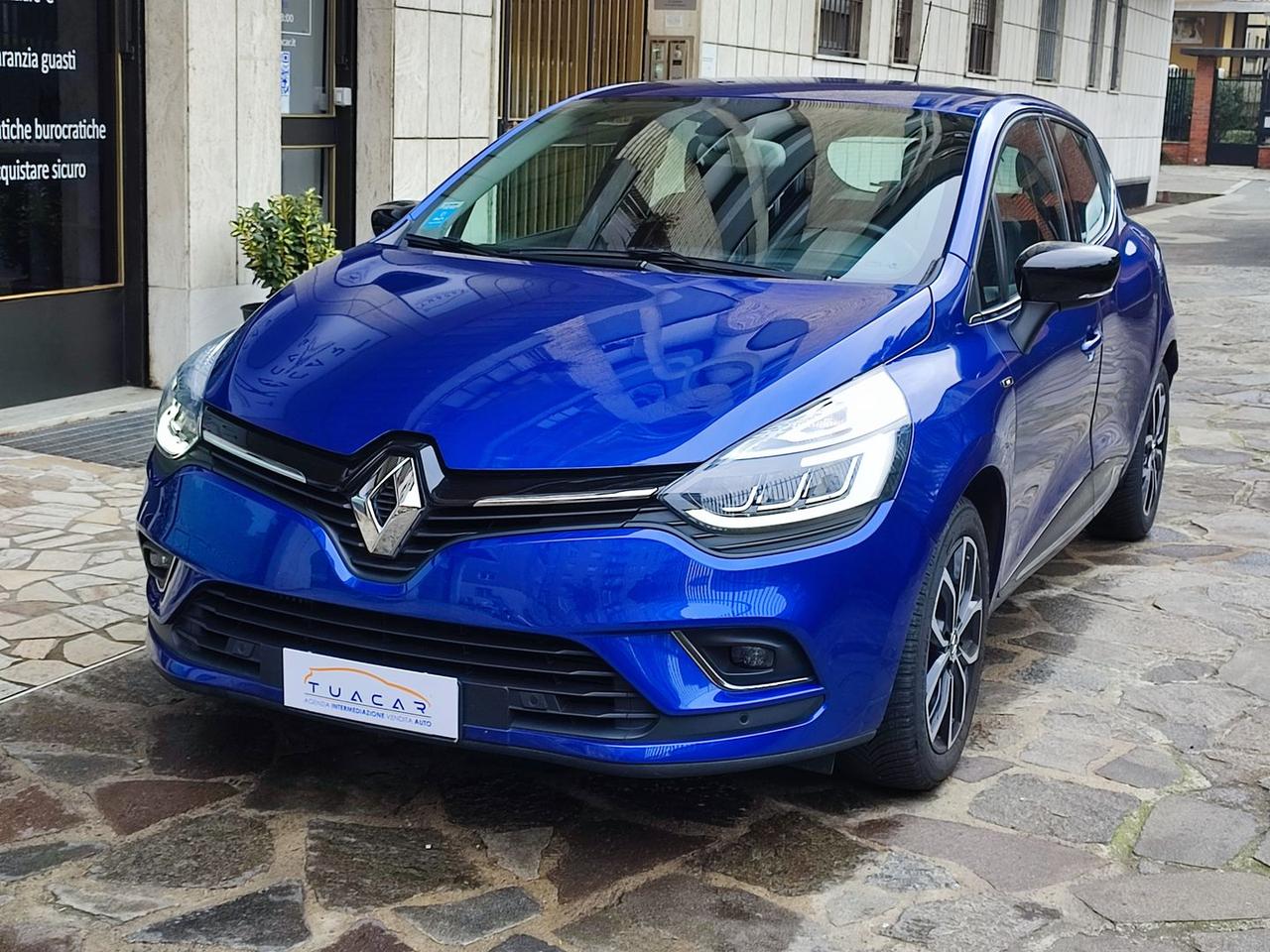 Renault Clio Intens Moschino 0.9 ENERGY TCe #9843