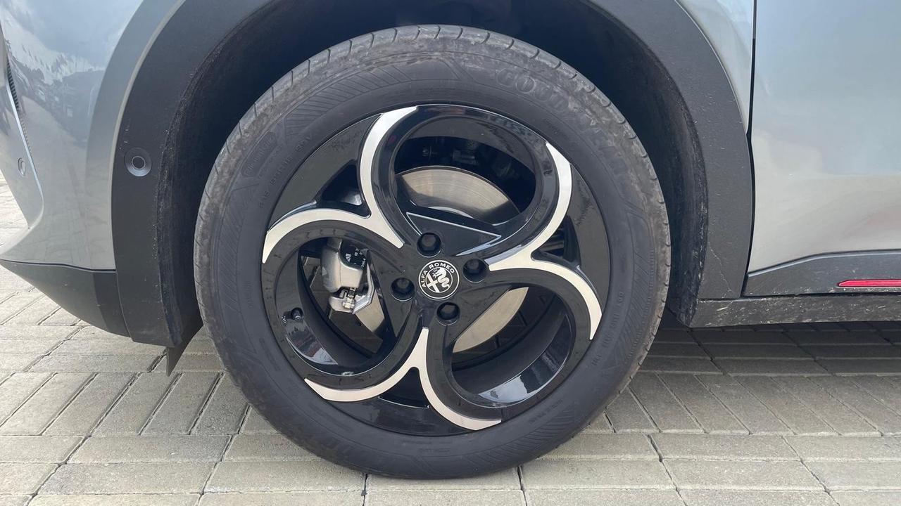 Alfa Romeo Junior 1.2 136 CV Hybrid eDCT6 Speciale