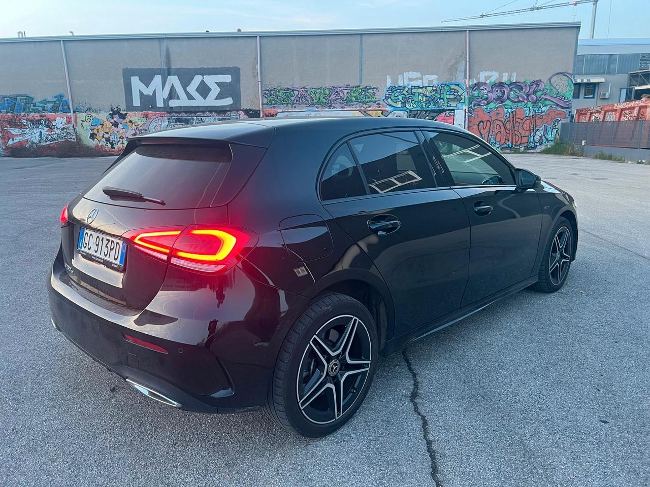 Mercedes-benz A 250 e Automatic EQ-Power Sport