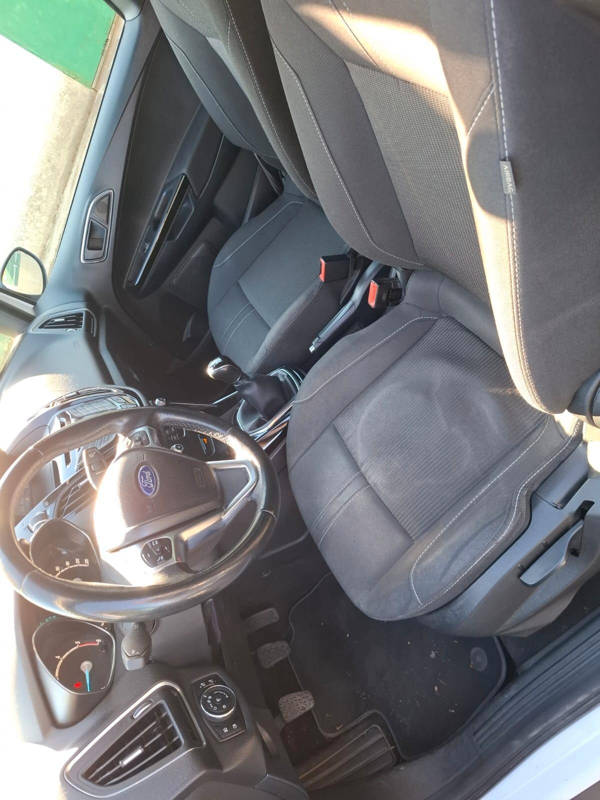 Ford B-Max 1.5 TDCi 75 CV Titanium X (55Kw)