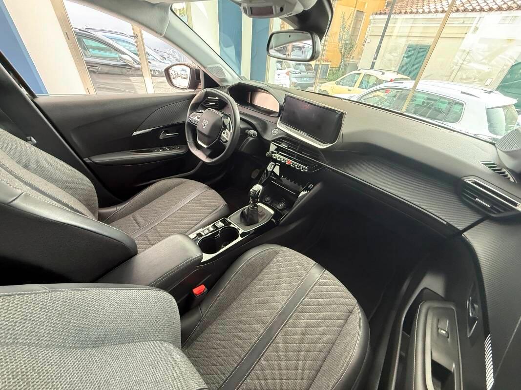 Peugeot 208 PEUGEOT 208 1.2 puretech Allure s&s 100cv FINANZIABILE