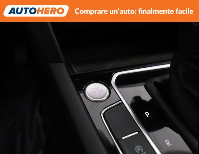 VOLKSWAGEN Passat Variant 2.0 TDI SCR 200 CV DSG Executive