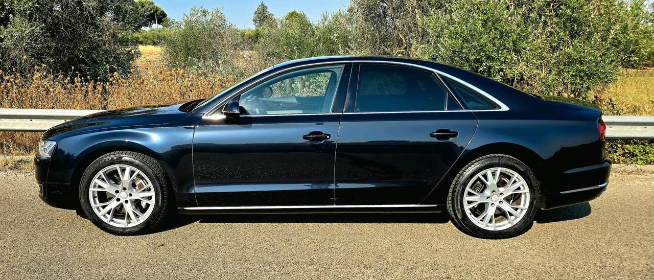 AUDI A8 3.0 tdi 262cv ULTRA QUATTRO TIPTRONIC 8m